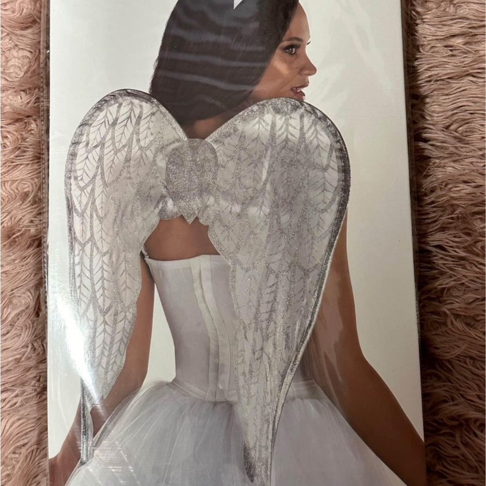 Wings & Halo